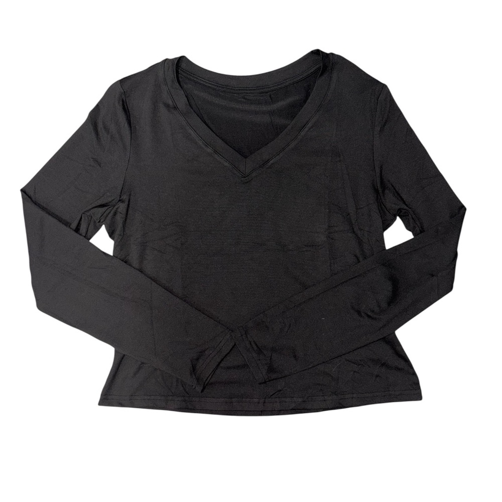 204. Women's Black V-Neck Long Sleeve Top Size Large Basics